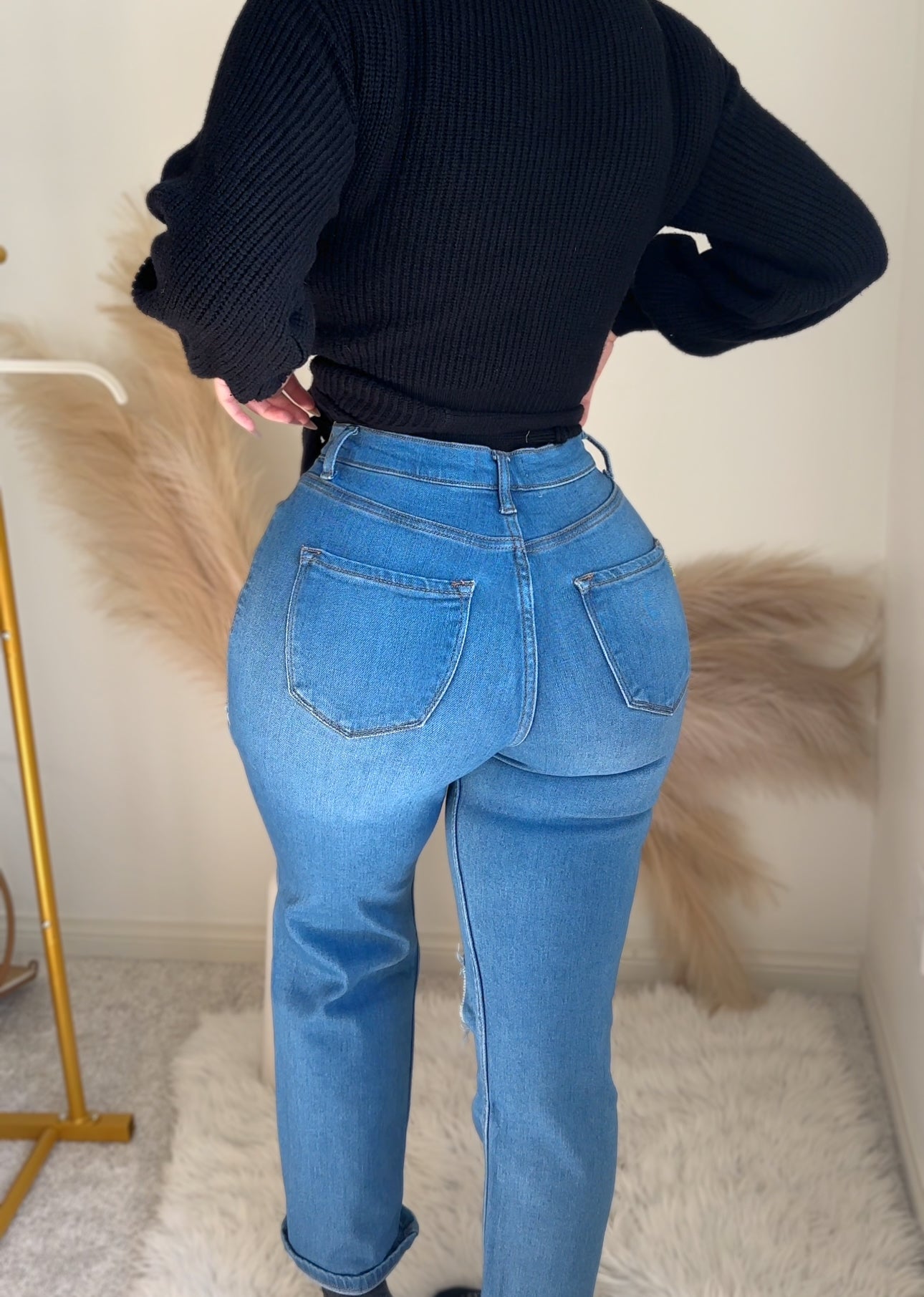 Luxxy High Waisted Mom Jeans